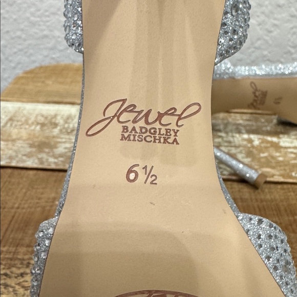 Jewel Badgley Mischka Grace Silver Rhinestone Stiletto Heel 6.5 - Picture 8 of 9